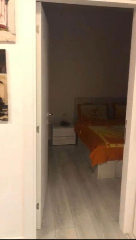 Shitet apartament 1+1 5 Maji