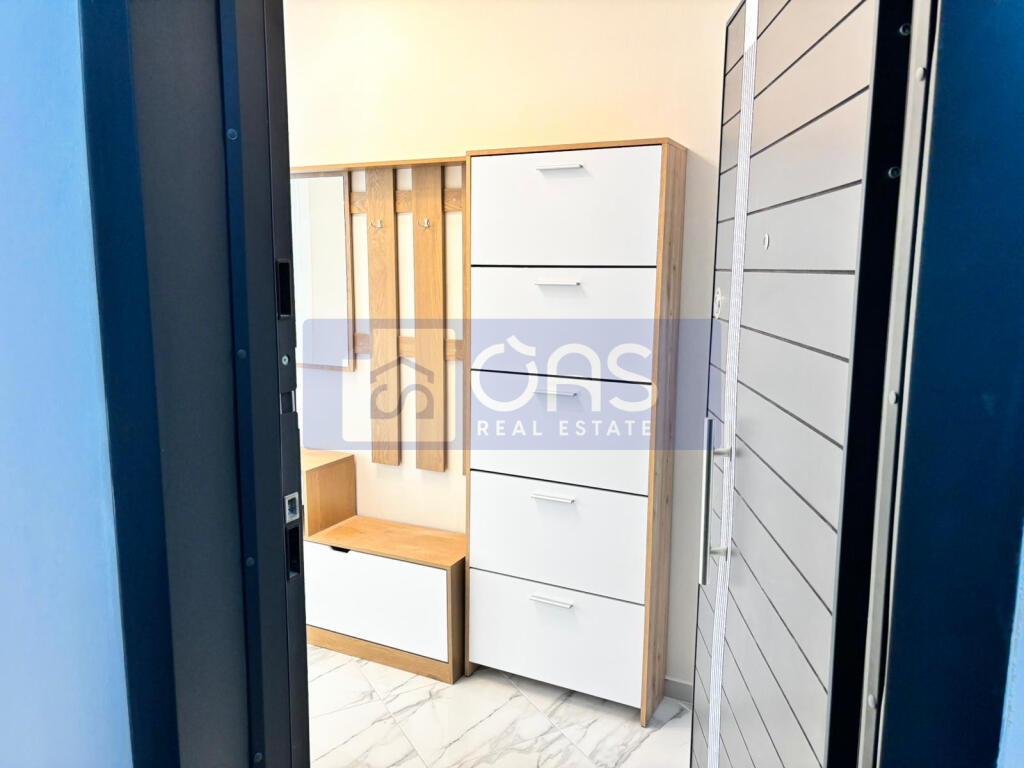Jepet me qera apartament 1+1 ne  Yzberisht