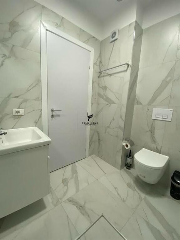 APARTAMENT ME QERA 2+1 5 MAJ 650 EURO