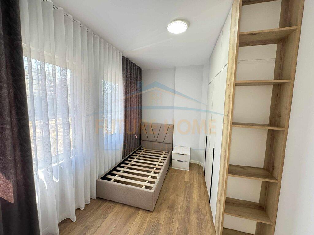 Shitet, Apartament 2+1, Yzberisht, Tiranë.
