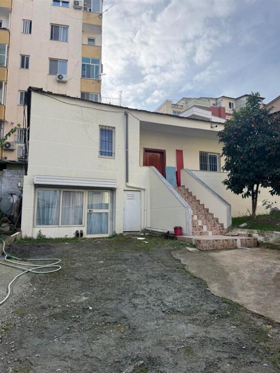 Ingresso 1+1+parcheggio in affitto vicino a Kristal Center
