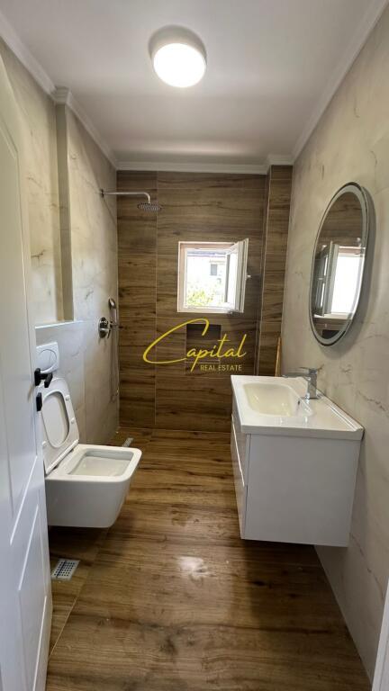 SHITET APARTAMENT 2+1 KONGRESI I MANASTIRIT 129.000 EURO