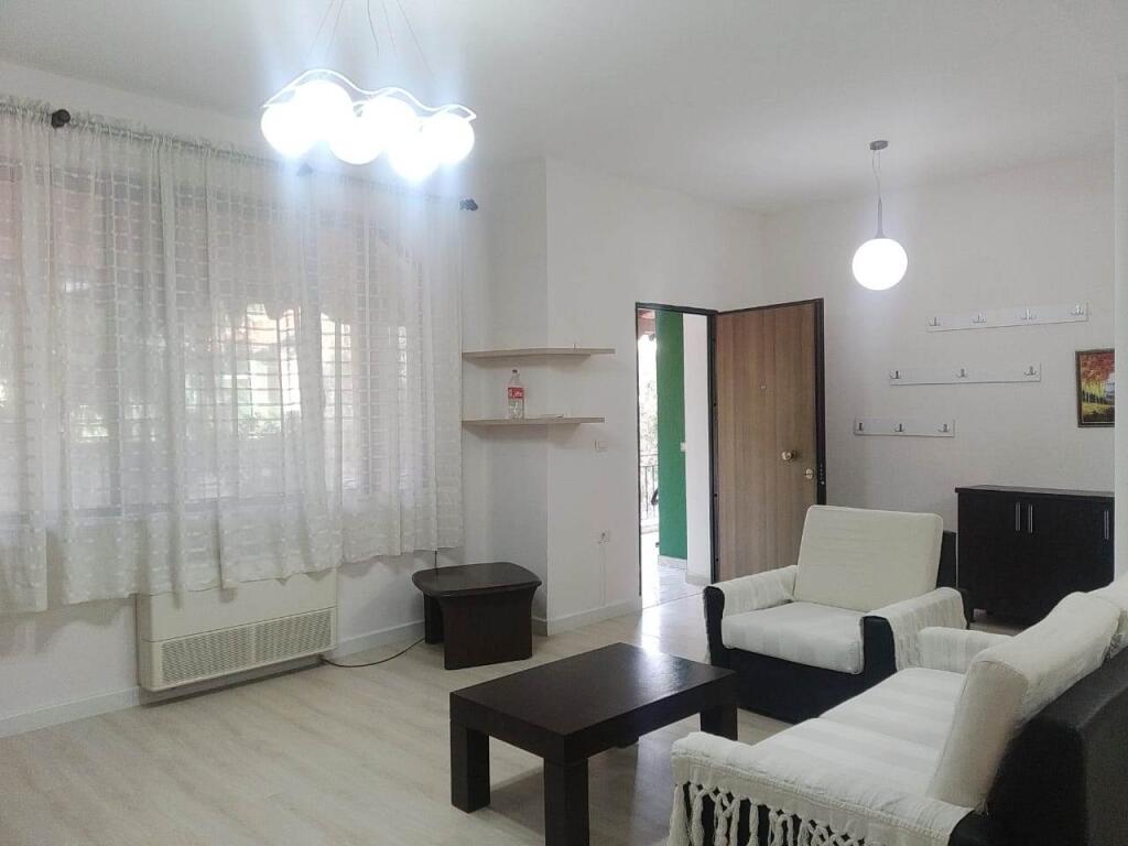 JEPET ME QERA APARTAMENT 3+1 TE ISH TREGU ELEKTRIK!!