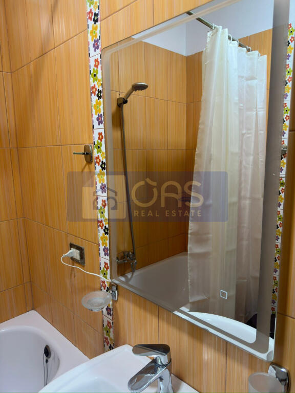 Jepet me qera apartament 2+1+2  ne Brryl