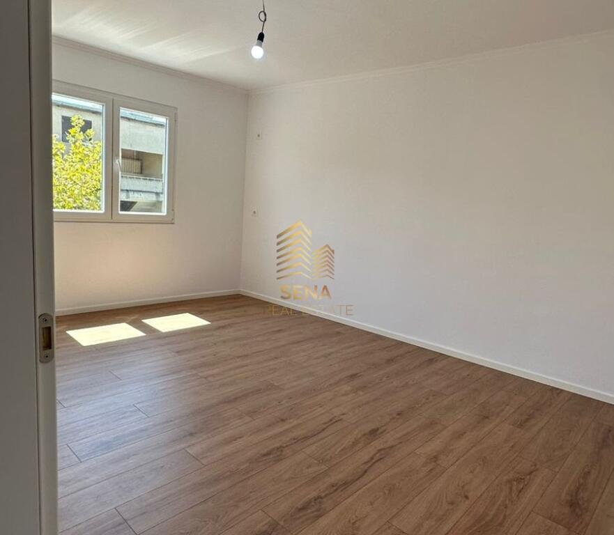 For sale, Apartment 2+1+balcony, Pediatrics – Kongresi i Manastirit Street, 129,000 Euro