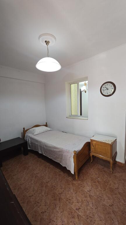 Siri kodra, 2+1 apartment for rent, including water (30,000 leke)
