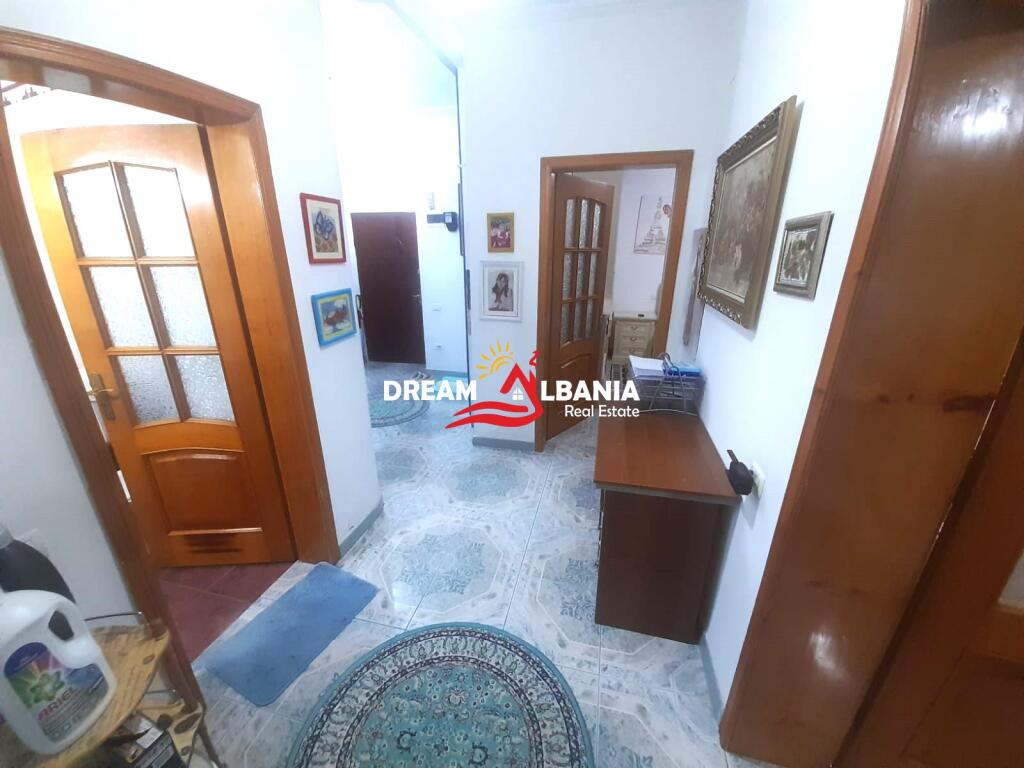 2+1 Apartment for Sale on Mine Peza Street, near the Prosecutor's Office in Tirana (ID 4129515)