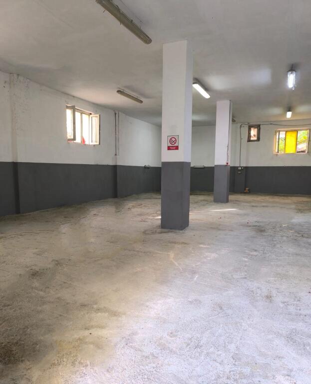 WAREHOUSES FOR RENT 260 M2 SIRI KODRA 1,700 EURO