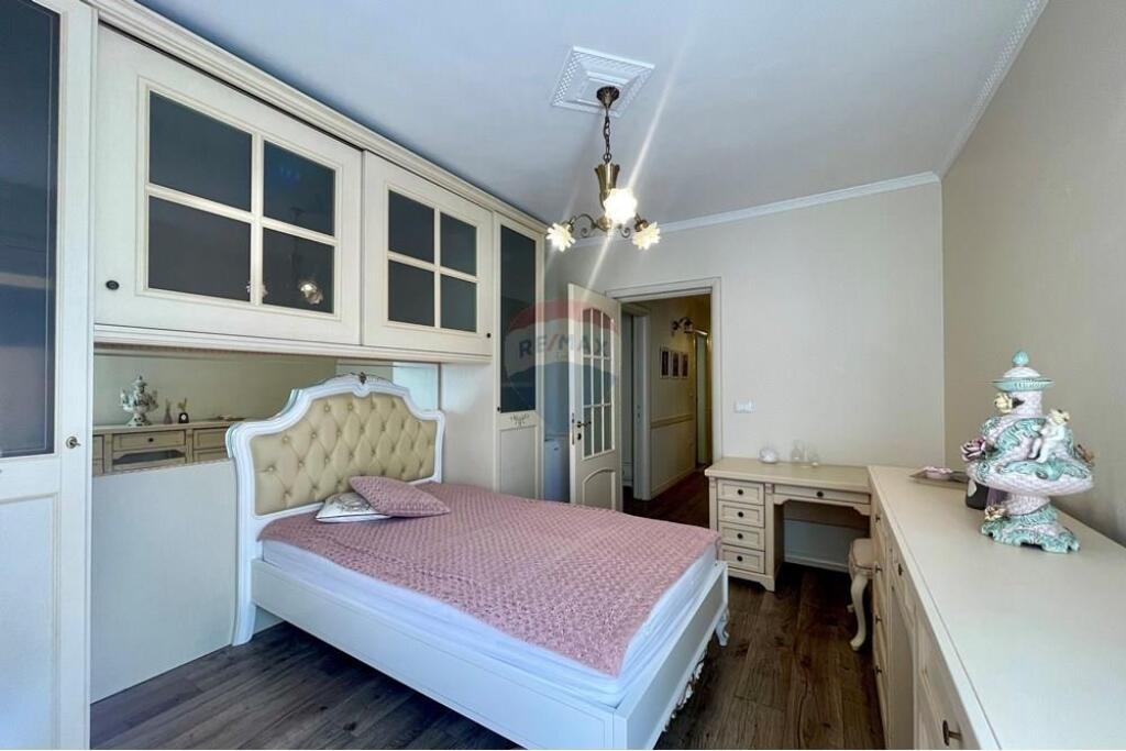 APARTMENT 3+1 FOR RENT AT FORMER EXHIBITION!!