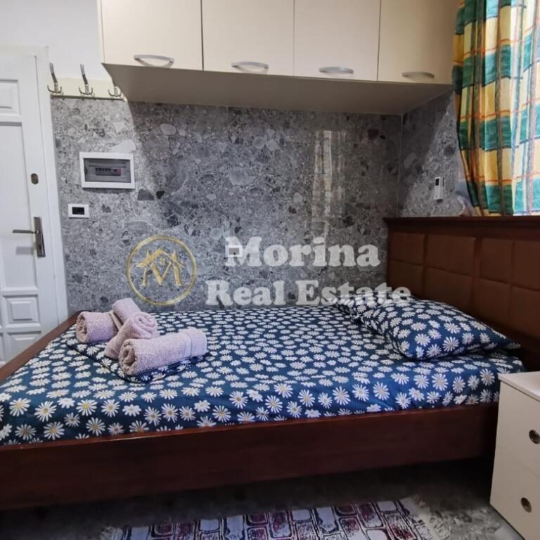 Qera, Garsionere,Stacioni I Trenit, 350 euro/muaj