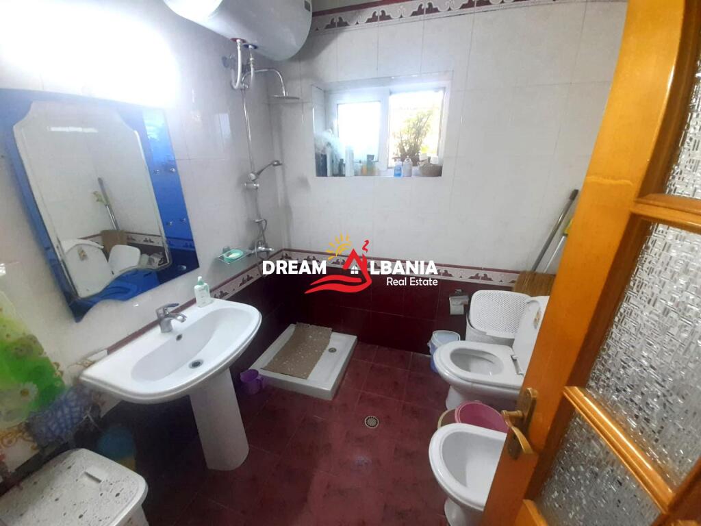 2+1 Apartment for Sale on Mine Peza Street, near the Prosecutor's Office in Tirana (ID 4129515)