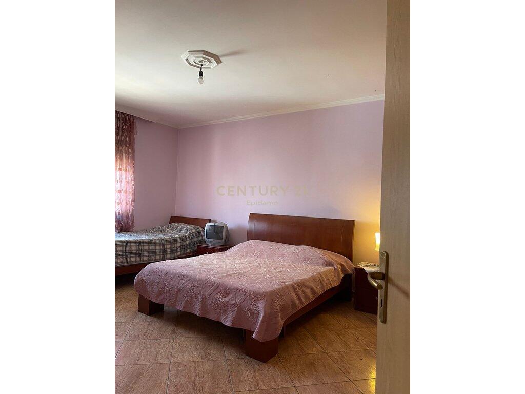 Appartamento 2+1 in Affitto nel Centro, Durrës !