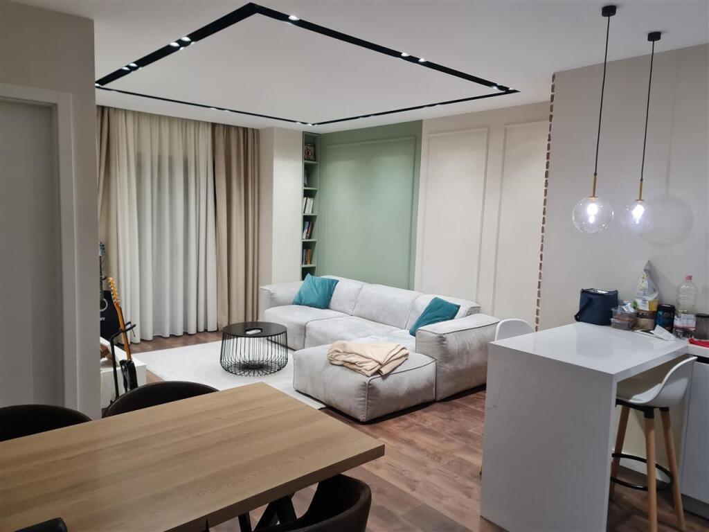 Yzberisht, luxury 1+1 apartment for rent (50,000 leke)