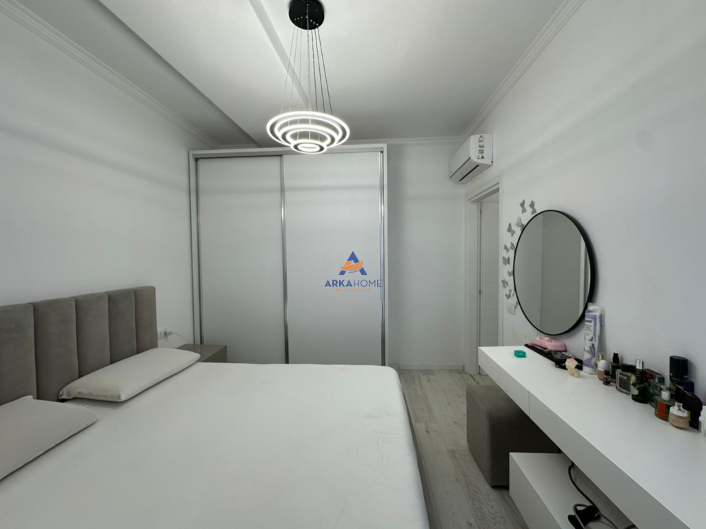 APARTMENT 2+1+BALCONY+PARKING SPACE FOR RENT AT "URBAN GATE, UNAZA E RE" 600 EURO