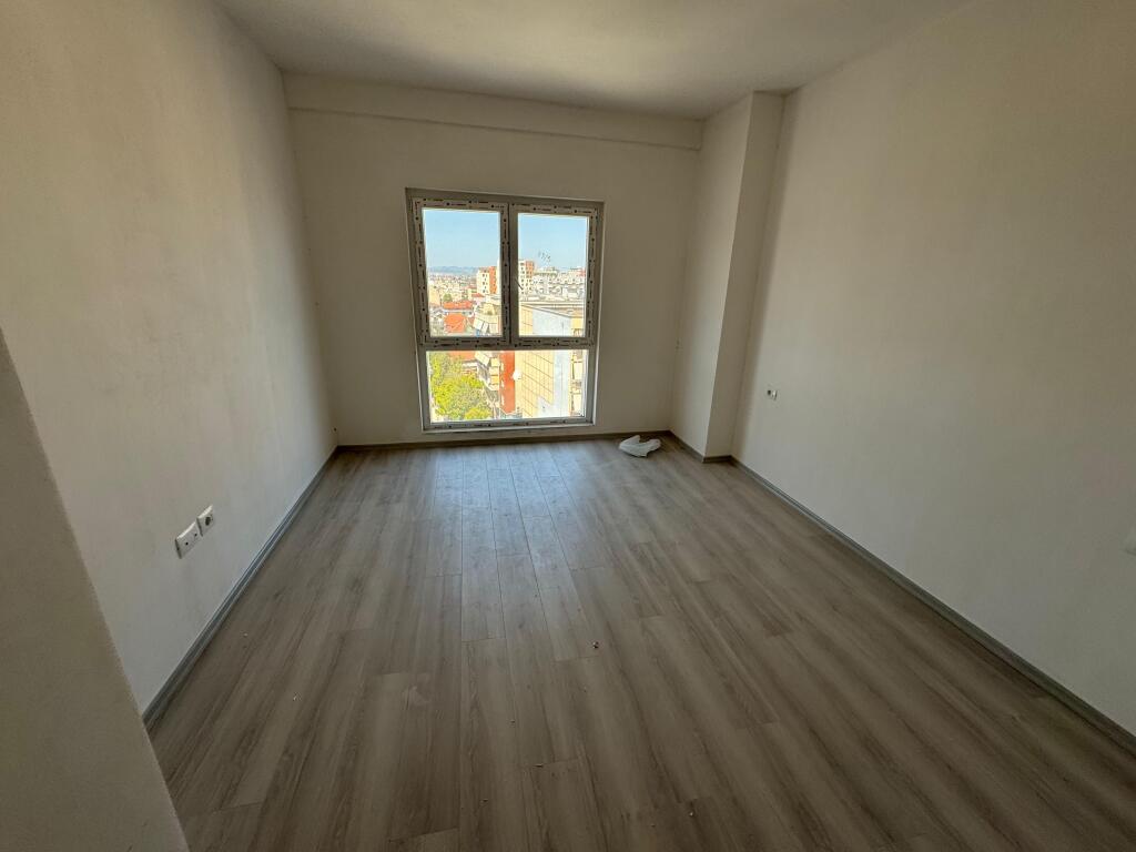 📣Office space for rent with Parking📍Blackbird  💶Price 2000 euros including parking