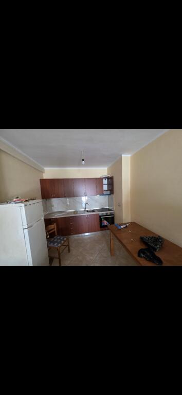5 Maji Jepet Apartament Me Qera 2+1