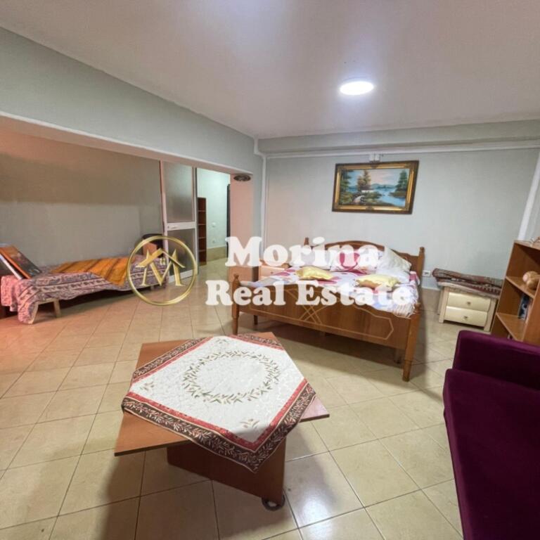 Affitto, Ingresso Privato 1+1, Myslym Shyri, 400 Euro/mese