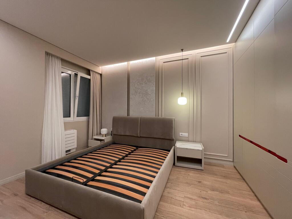 2+1 në Paskuqan për qira Te white palace