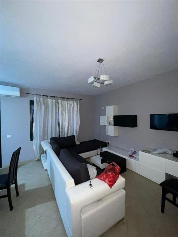 JEPET ME QERA APARTAMENT 2+1 TE KODRA E DIELLIT!!
