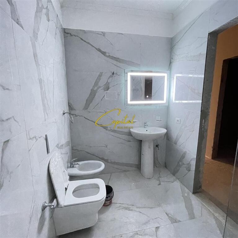 IN VENDITA APPARTAMENTO 2+1+2 FRESKU 10.000.000 LEKE