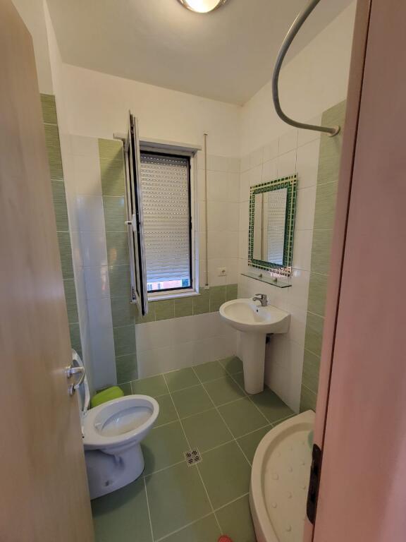 Qytet Studenti Jepet Apartament 2+1+2 Me Qera