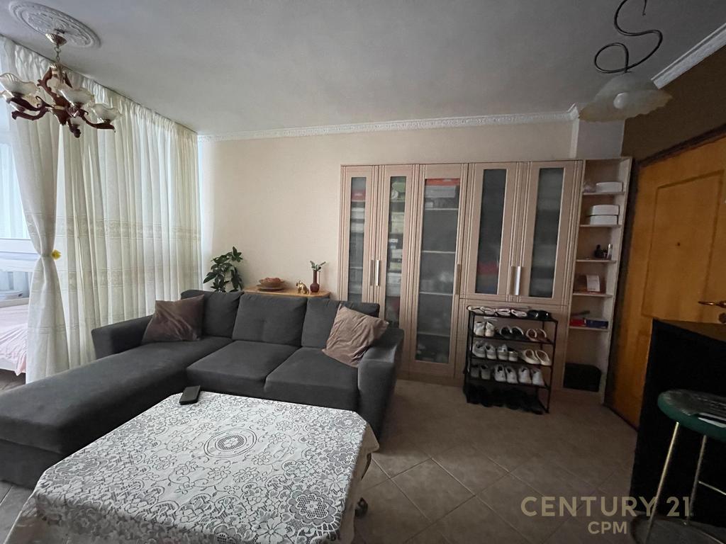 PARIS MUNICIPALITY SELLING APARTMENT 2+1+2