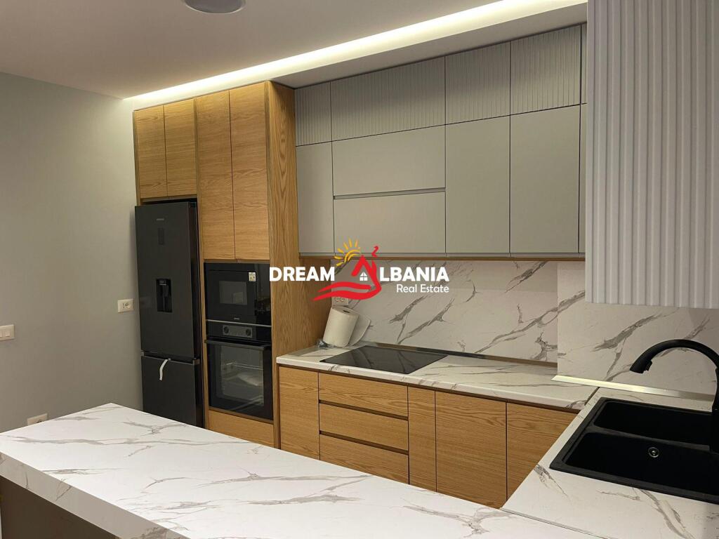 Apartment 2+1 for rent at Fusha e Aviacionit, near the University “Zoja e keshillit te Mire” in Tirana (ID 42214560)