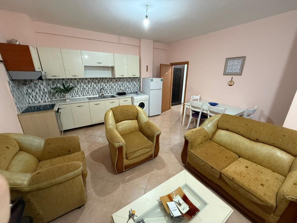 Appartamento 1+1 in affitto a Kodra e Diellit!