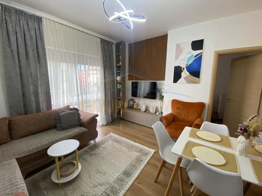 For sale, Apartment 1+1, Fresku, Tirana.