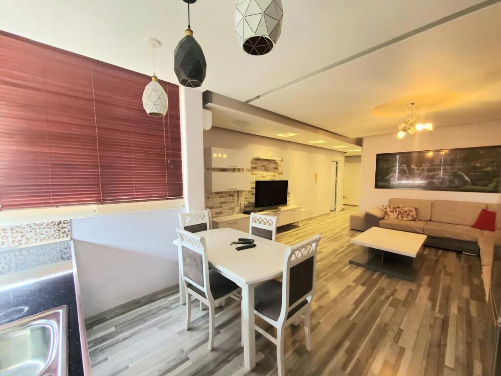 JEPET ME QERA APARTAMENT 1+1 NE ASTIR