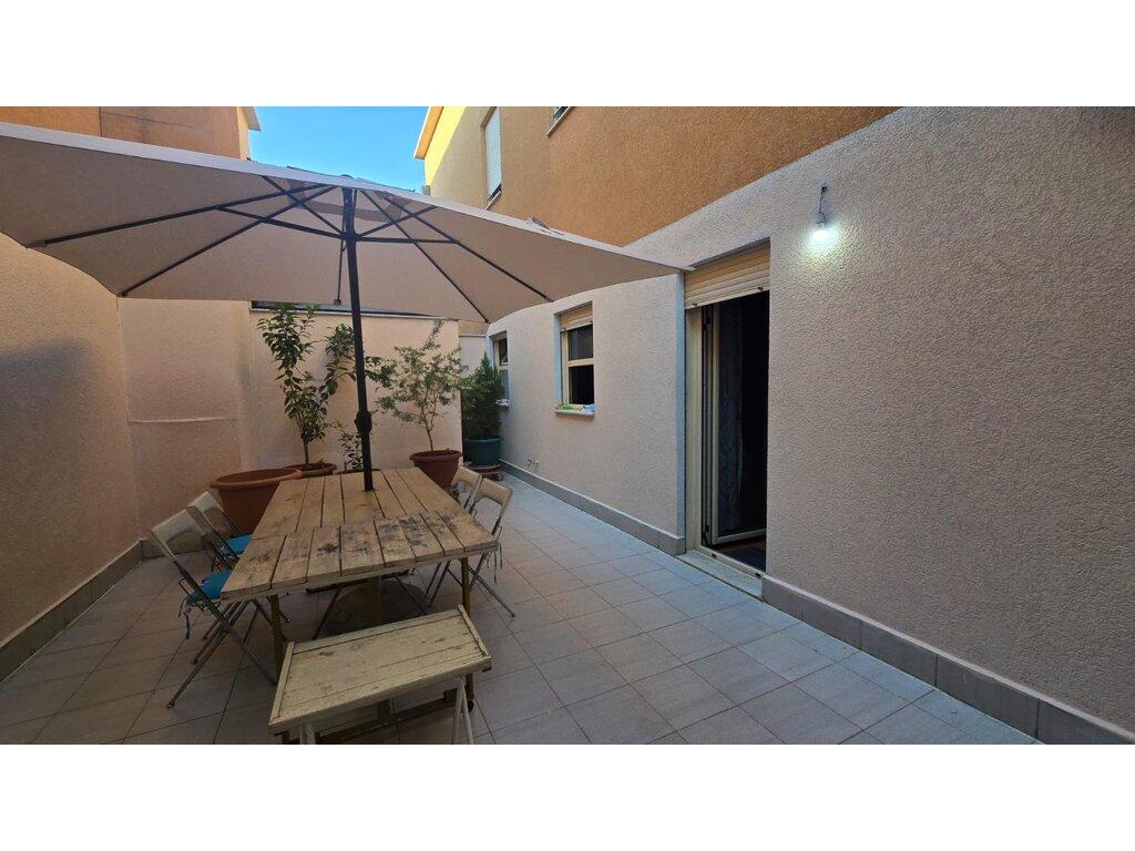 SHITET APARTAMENT MODERN TE KOMUNA E PARISIT