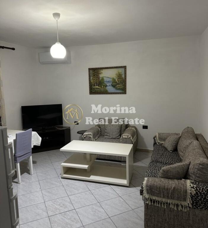 Qera, Hyrje 1+1, Komuna Parisit, Rr:”Dhimiter Shuteriqi, 480 euro/muaj
