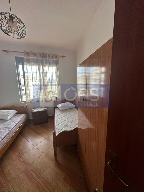 Jepet me qera apartament 2+1+2  ne Brryl