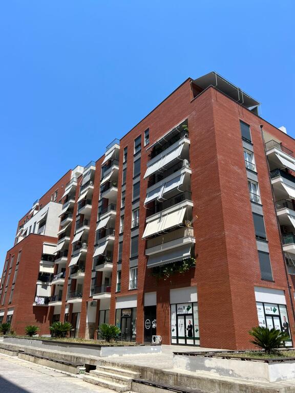 Commercial Unit for Sale in Ali Dem