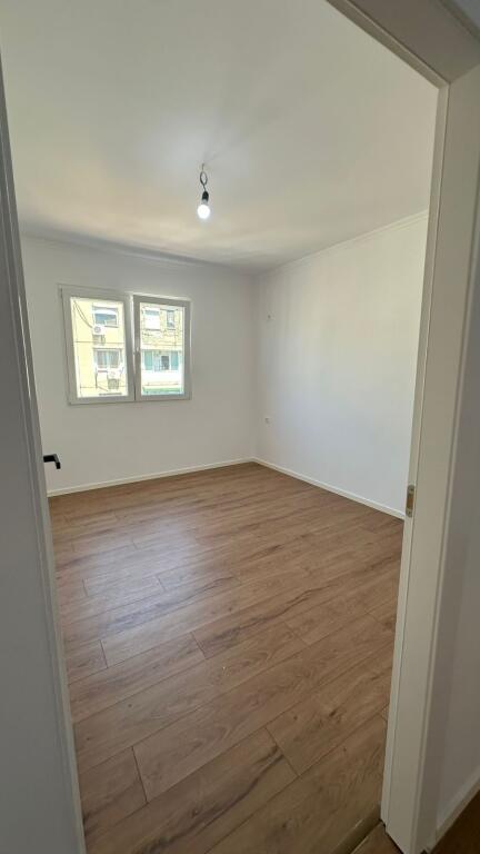 SHITET APARTAMENT 2+1 PEDIATRIA 129.000 EURO