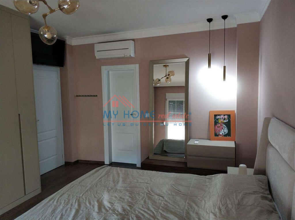 Apartament 2+1 me qera Tek Rruga e Kavajes Tirane