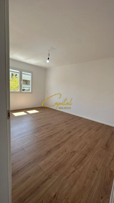 SHITET APARTAMENT 2+1 KONGRESI I MANASTIRIT 129.000 EURO