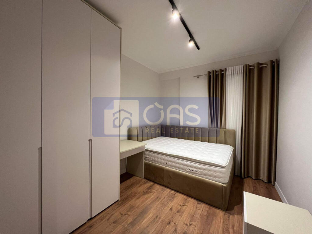 ◦ Jepet Apartament me qera  2+1+2  tek Kristal Center