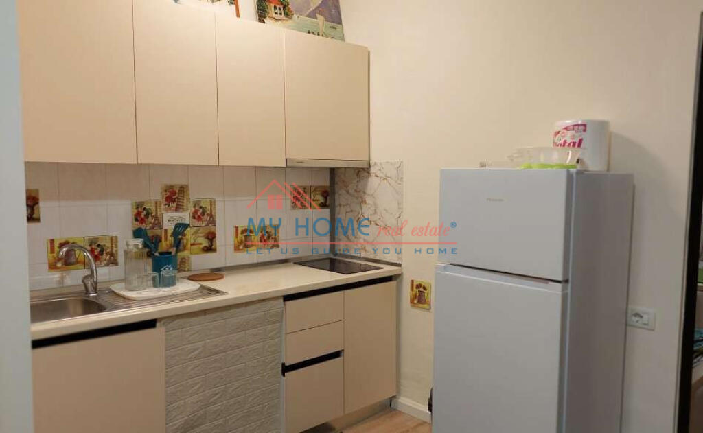 Apartament 1+1 me qera Rruga Myslym Shyri Tirane
