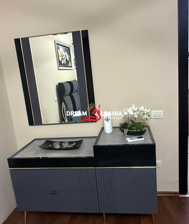 Appartamento moderno 2+1+2 in affitto, Astir(ID 42215348)