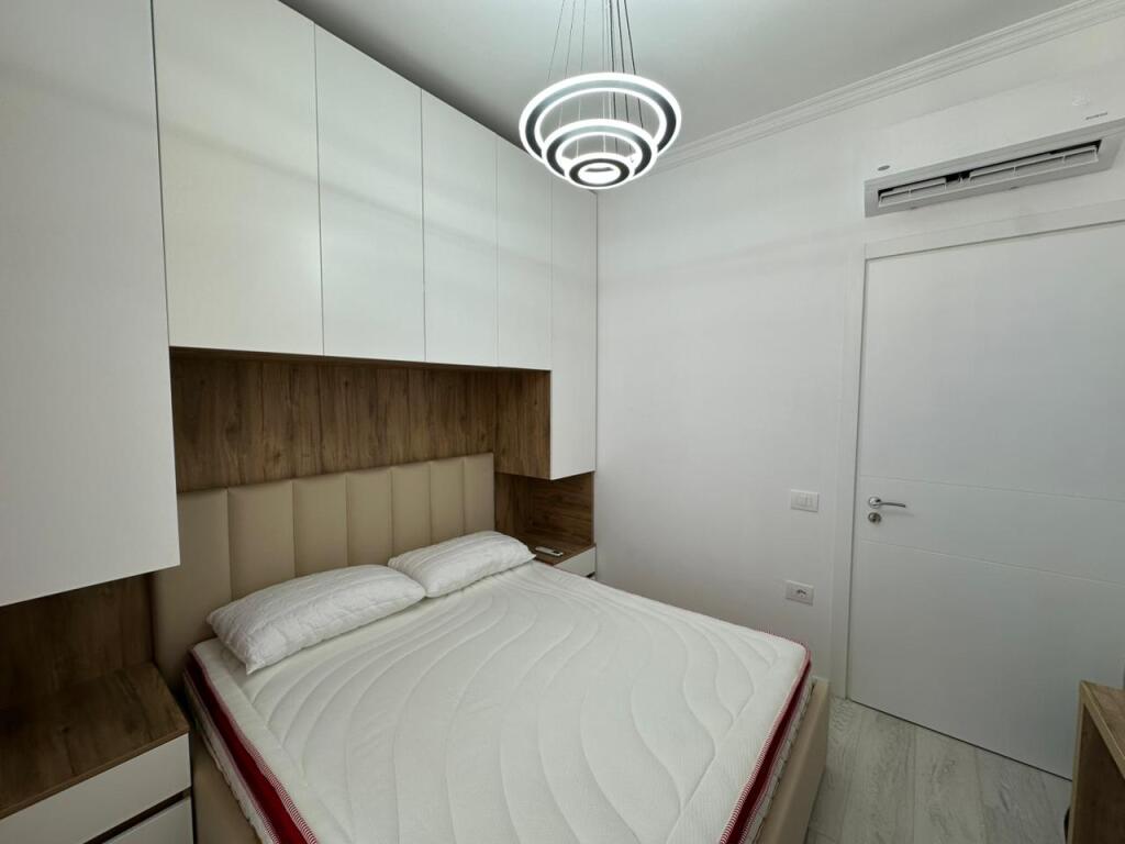 2+1 apartment for rent in Astir
