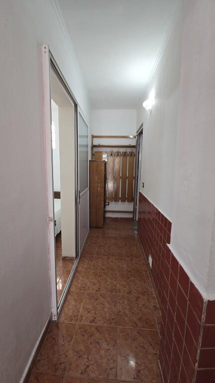 Siri kodra, 2+1 apartment for rent, including water (30,000 leke)

