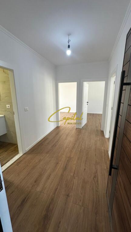 SHITET APARTAMENT 2+1 KONGRESI I MANASTIRIT 129.000 EURO