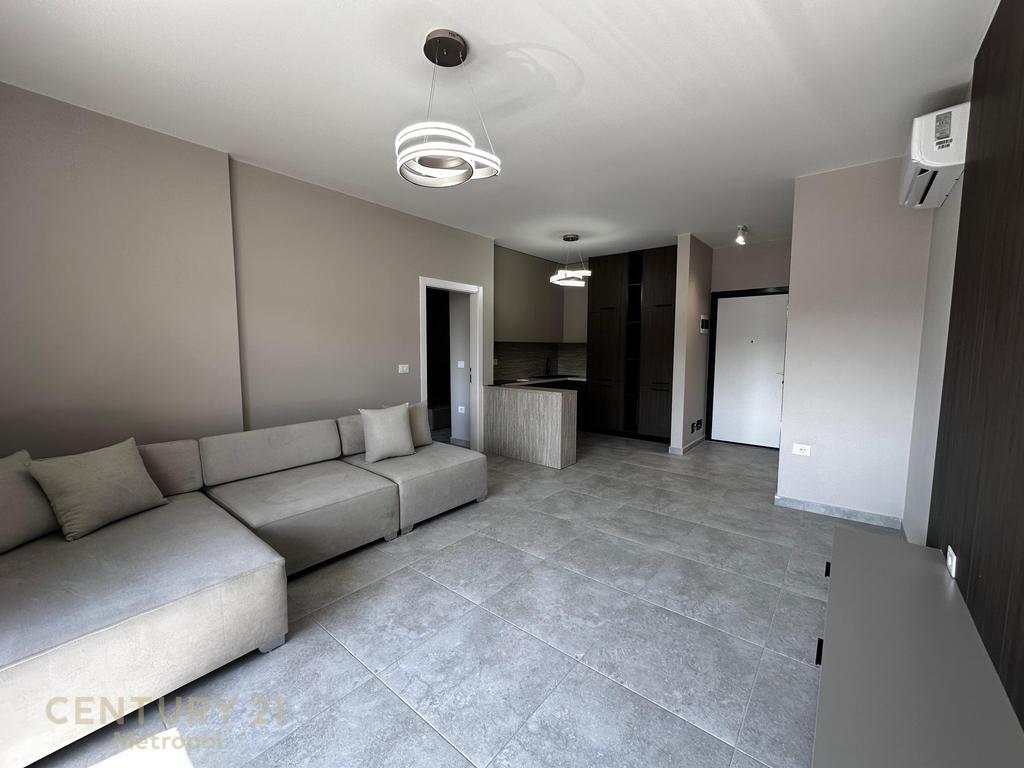 Tirana Golden Park Complex SELLS APARTMENT 1+1