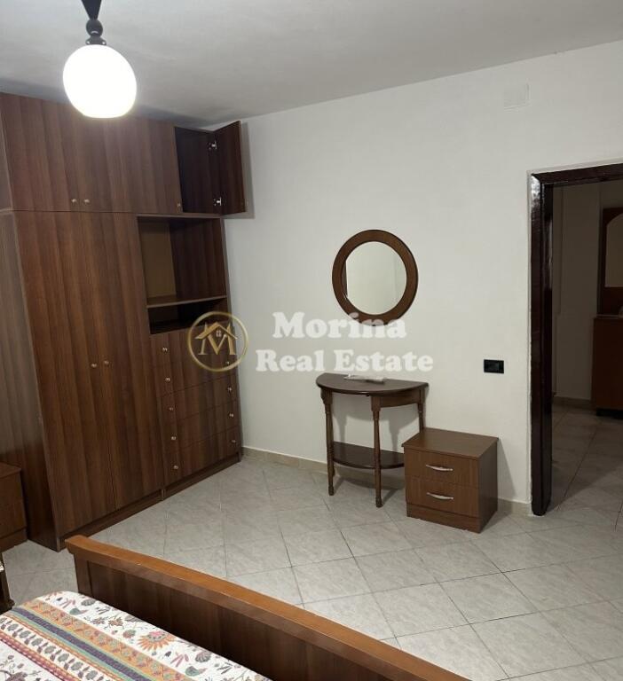Qera, Hyrje 1+1, Komuna Parisit, Rr:”Dhimiter Shuteriqi, 480 euro/muaj