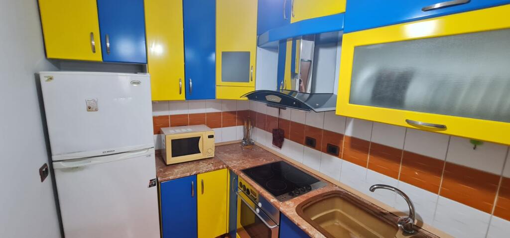 JEPET ME QERA APARTAMENT 2+1 NE LAPARAKE!