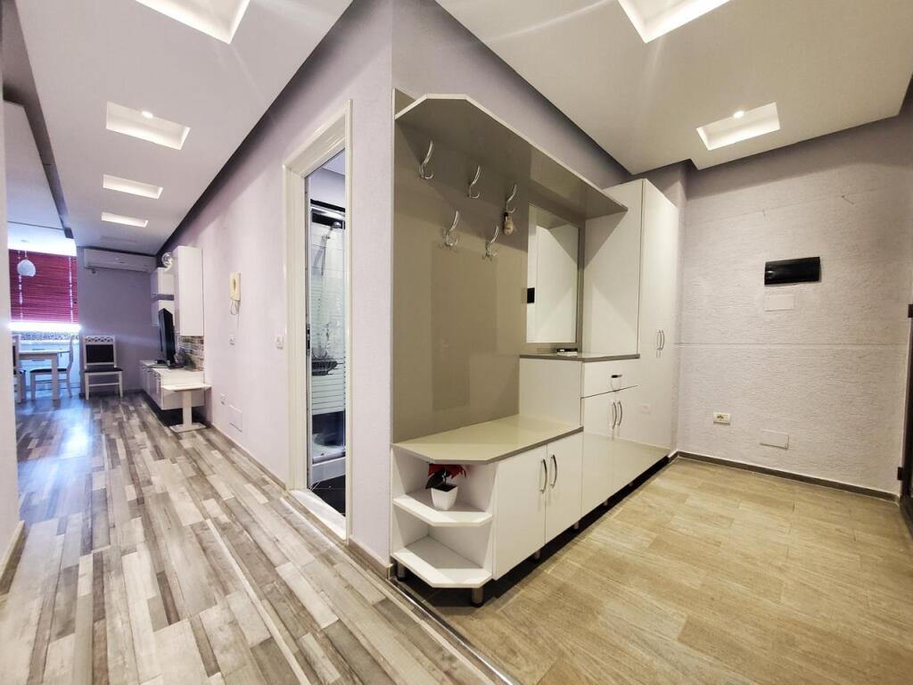 JEPET ME QERA APARTAMENT 1+1 NE ASTIR