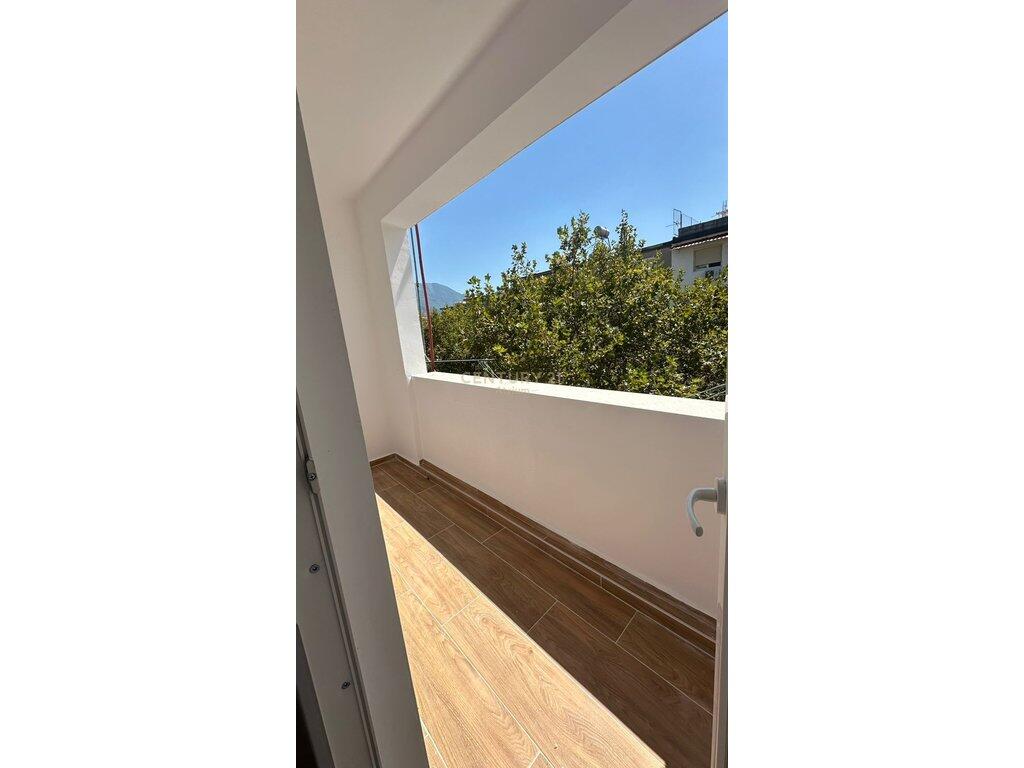 SHITET APARTAMENT 2+1 PRANE SPITALIT NENE TEREZA (Q.S.T.U)