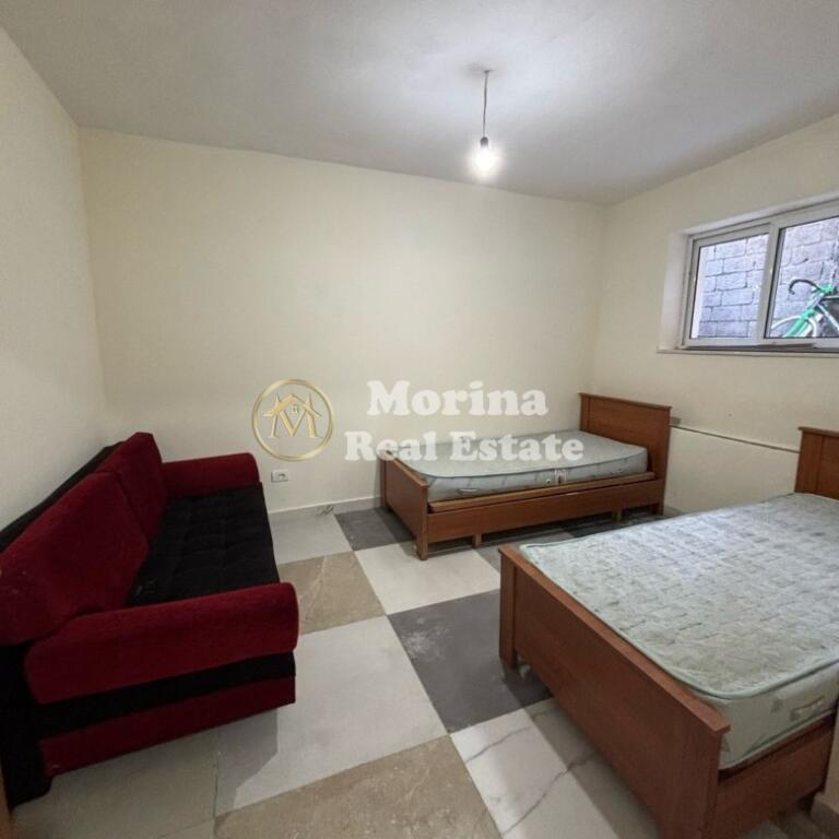 Affitto Ingresso privato 1+1, Selite, 450 euro