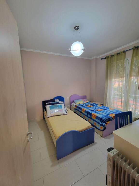 Qytet Studenti Jepet Apartament 2+1+2 Me Qera